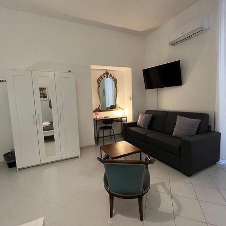 Pop Santa Chiara Bed & Breakfast Napoli Exterior foto