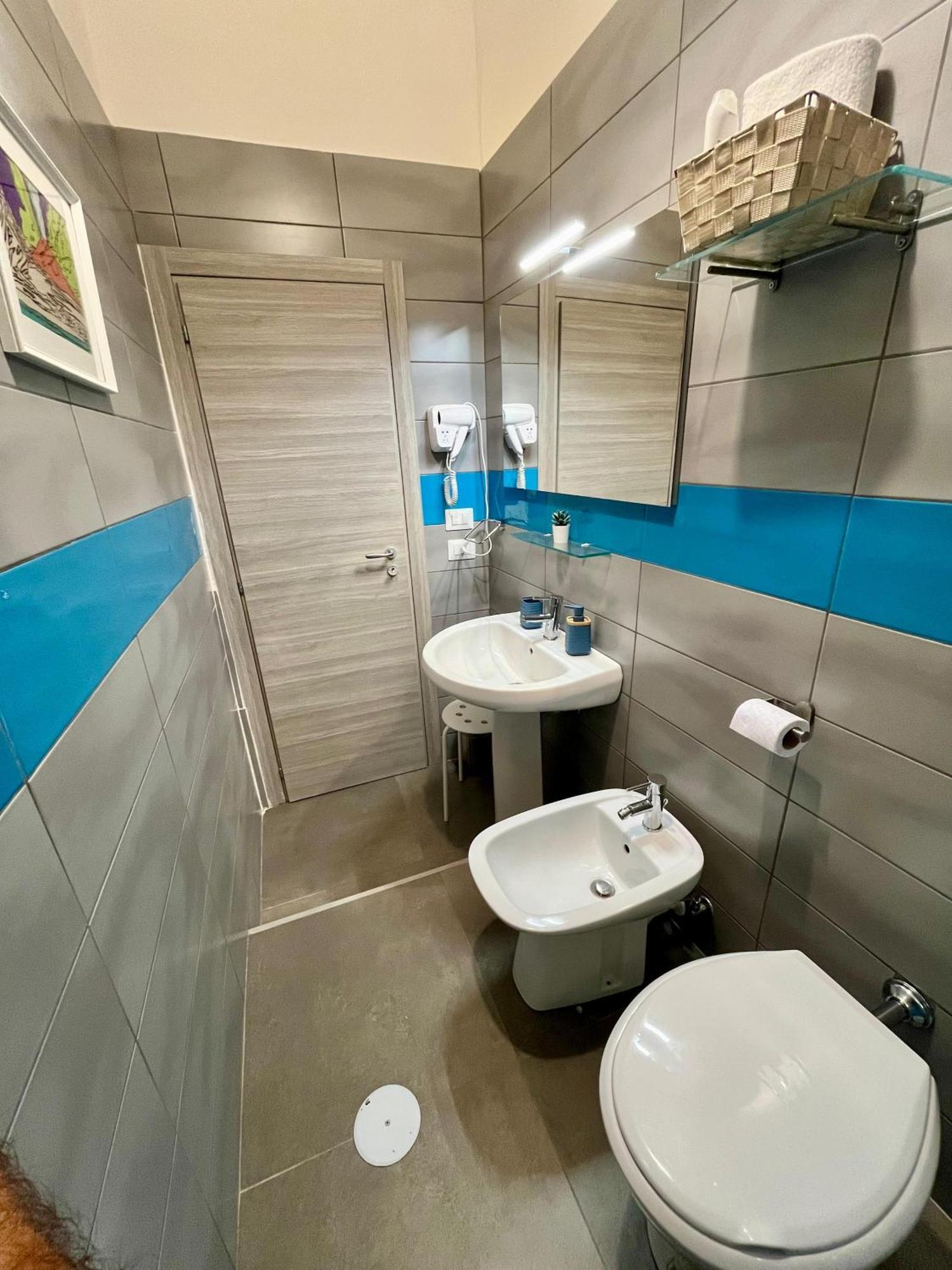Pop Santa Chiara Bed & Breakfast Napoli Exterior foto